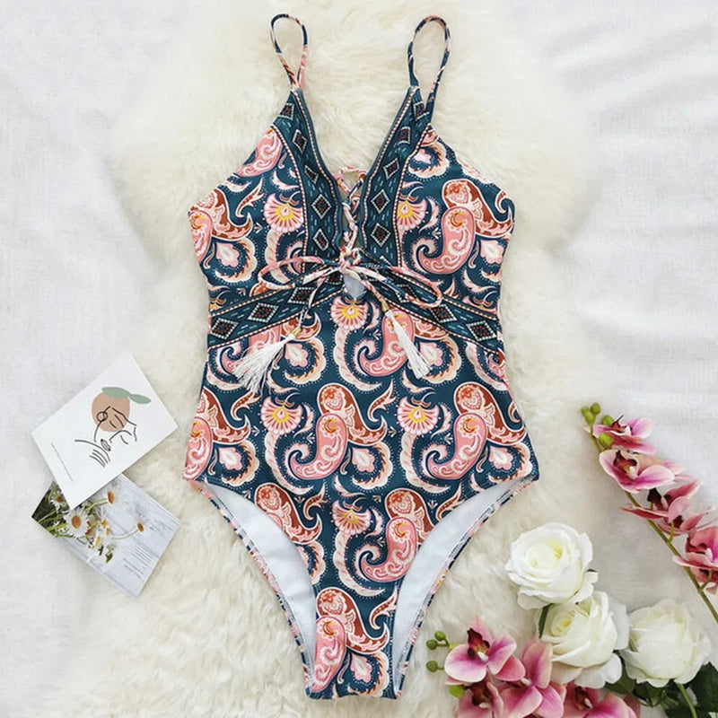 Le monokini une pièce vintage-boho